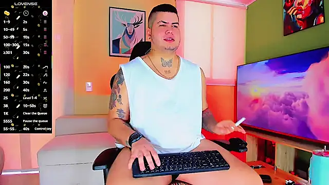 Thomas_chubbyxhot's cam snapshot