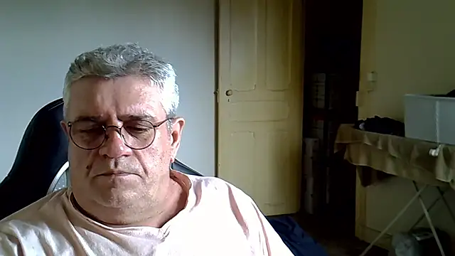 _hippo_'s cam snapshot