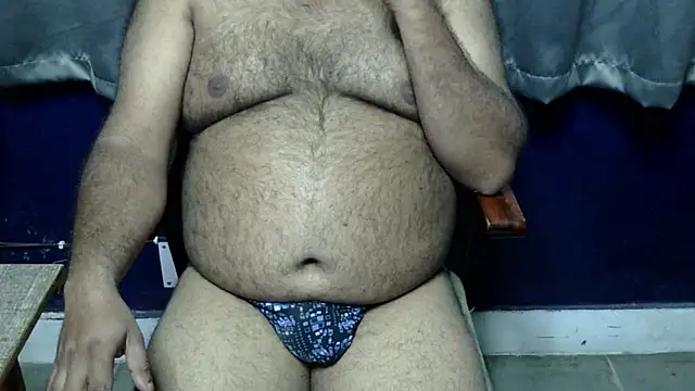 hairysubcub_70's cam snapshot