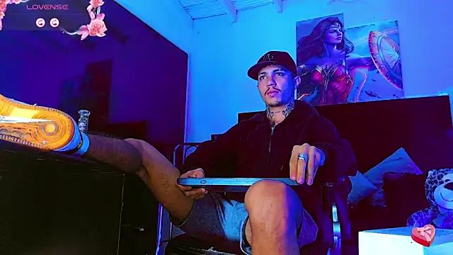 HannibalLester live sex cam