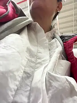 NataKitten live sex cam