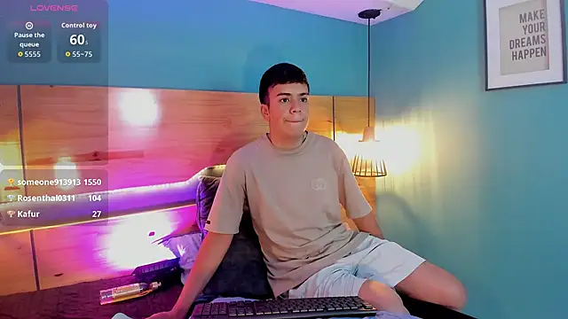 Dylan_Katte's cam snapshot