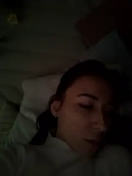 BURNING-BRUNETKA's cam snapshot