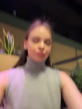 KristiRich's cam snapshot