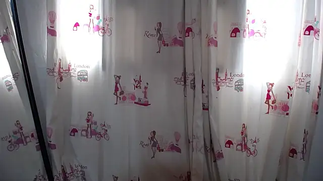 _Pariiss's cam snapshot