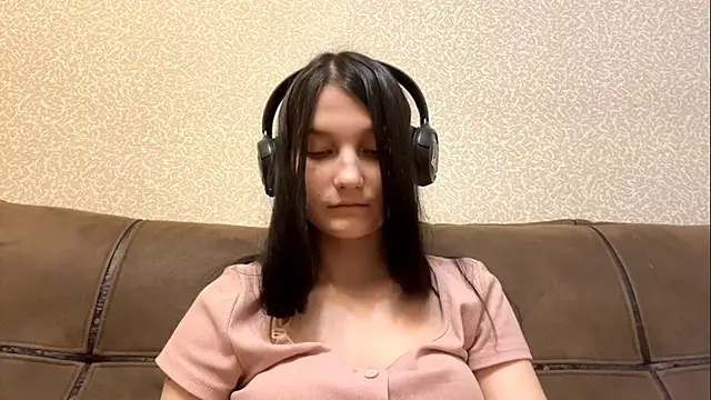 AurorAurora's cam snapshot