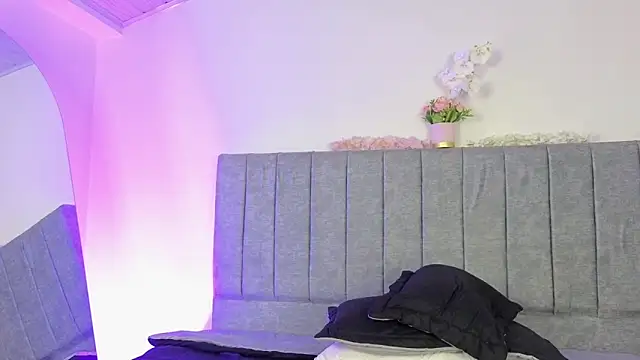 CurvyRosse_'s cam snapshot