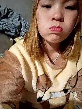 Melylyna's cam snapshot