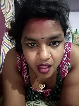 Deborbhavi222 live sex cam