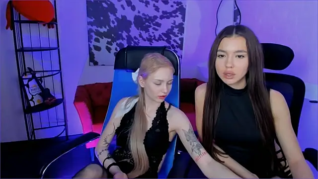 IndigoFae live sex cam