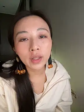 haiyan125216 live sex cam