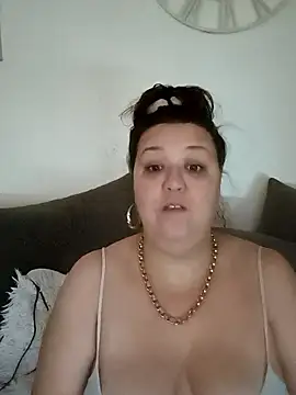 Nova-iswiserx live sex cam