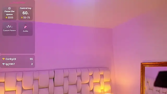 MiaYMolly live sex cam