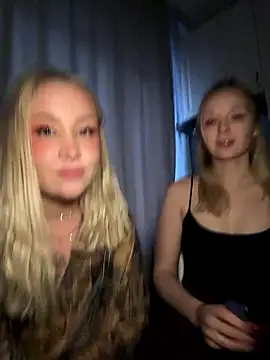 RollDolls live sex cam