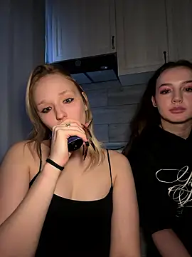 RollDolls's cam snapshot