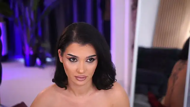 NaughtyChloe's cam snapshot