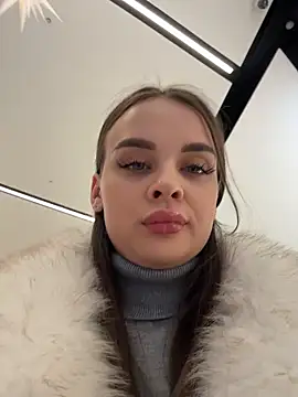 KristiRich live sex cam