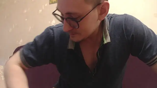 nicenike47 live sex cam