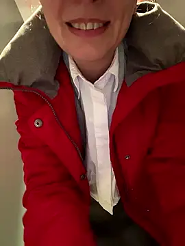 NataKitten live sex cam