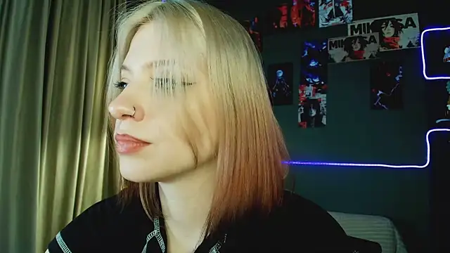 arielabradberry live sex cam