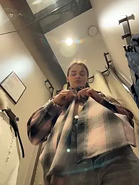 KristiRich live sex cam