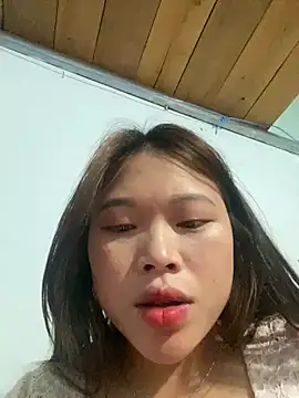 Emxinh123cute's cam snapshot