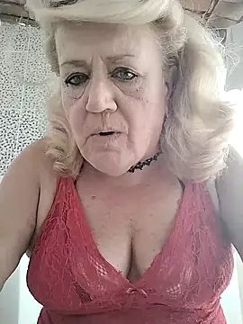 Belladama61 live sex cam