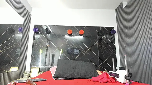 cloee-rabbyt live sex cam