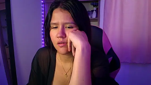 Oliviawatson1's cam snapshot