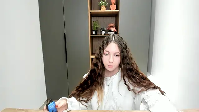 NakeshaPogar's cam snapshot