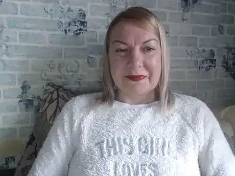 Lillia_Ray's cam snapshot