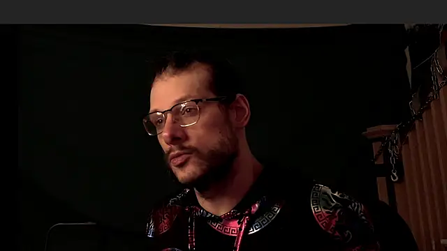 MasterDaddyCool's cam snapshot