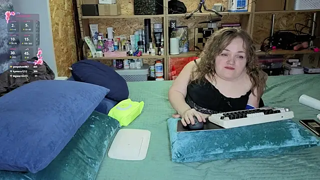 MiniNatalie's cam snapshot