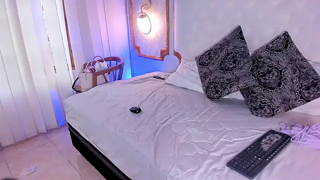 Angel_zafiros's cam snapshot