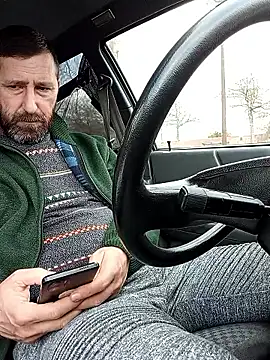 BZH45's cam snapshot