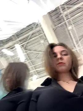 Ttixmila live sex cam