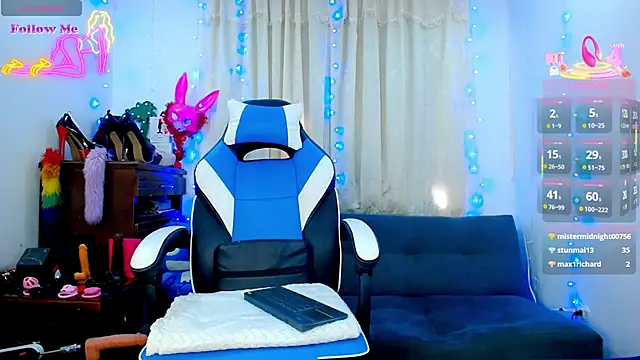 Aleexx___'s cam snapshot