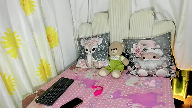 Sweet_milady's cam snapshot