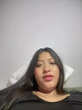 Estefanii- live sex cam