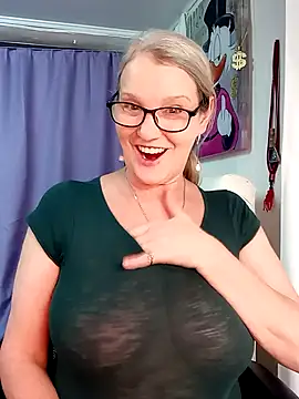 irinamaux live sex cam