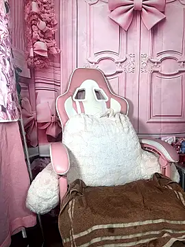 mismialove live sex cam