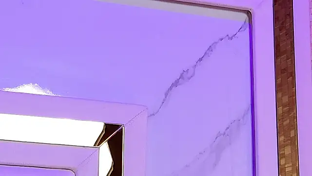 ambar_rosse25's cam snapshot