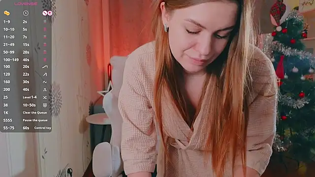 Lovella_Lips's cam snapshot