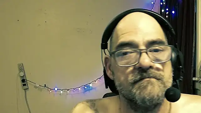 MrBigginTX live sex cam