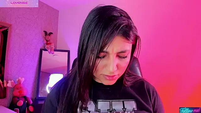 Naomy_Gomez_'s cam snapshot