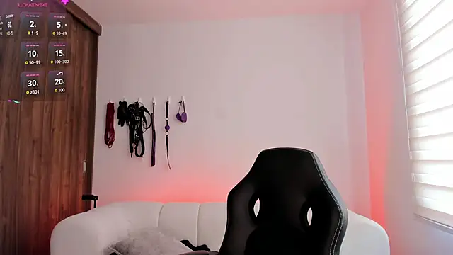 abu_dhabi_21's cam snapshot