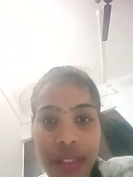 SexyDeepika2321's cam snapshot