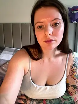 Ragdoll131 live sex cam