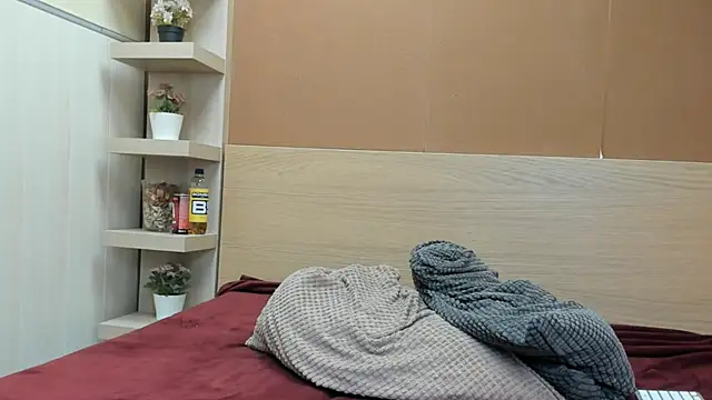 PinkyTwerkyX live sex cam