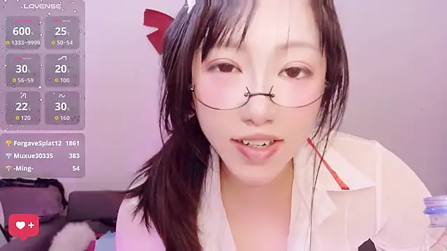 yigbg14 live sex cam